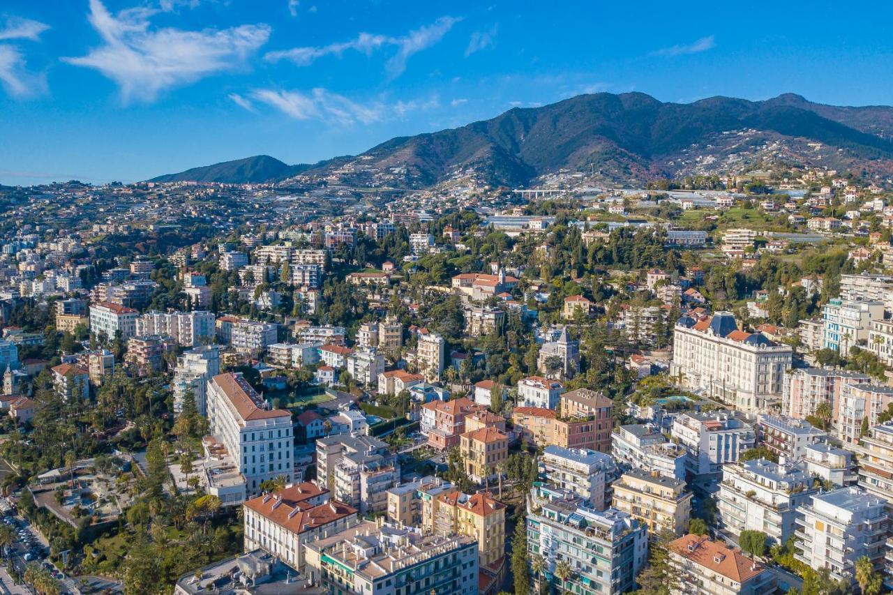 Casa Di Luciano Few Minutes From Sea Apartment Sanremo Bagian luar foto